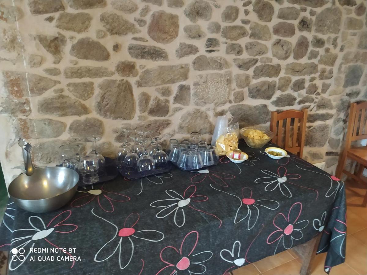 Pension - Albergue De Logrosa Negreira Exterior photo