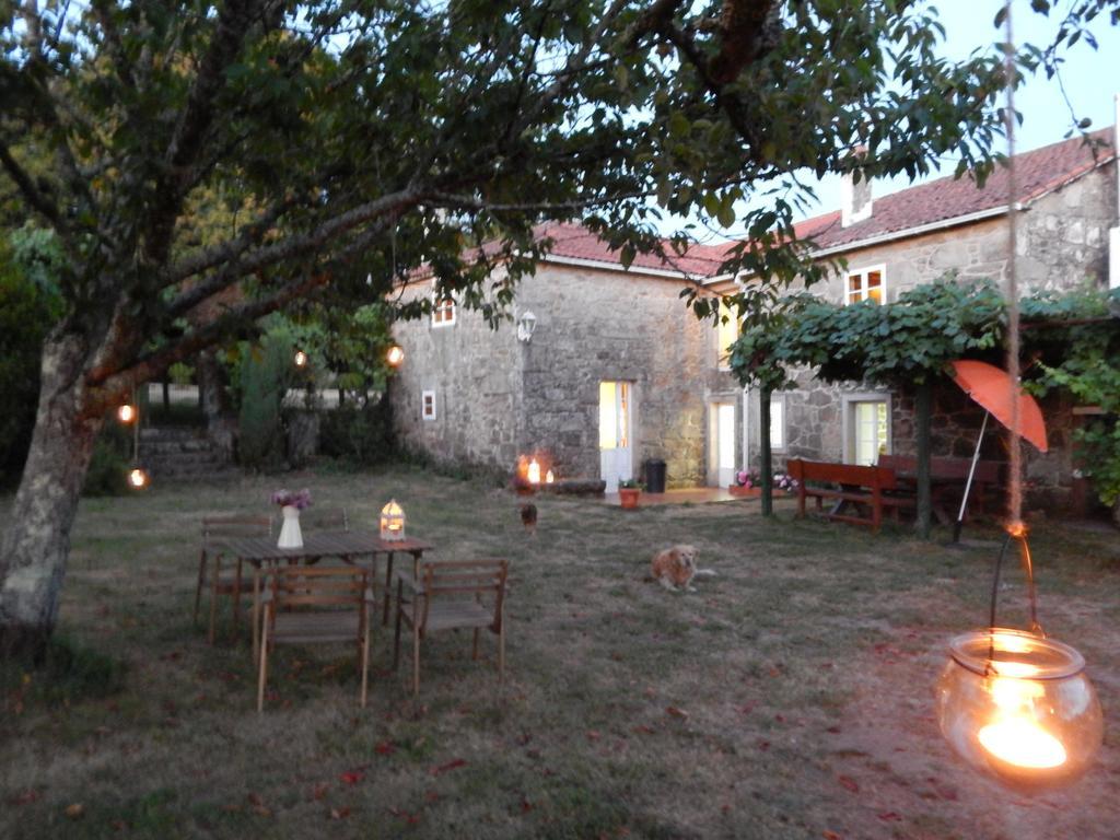 Pension - Albergue De Logrosa Negreira Exterior photo