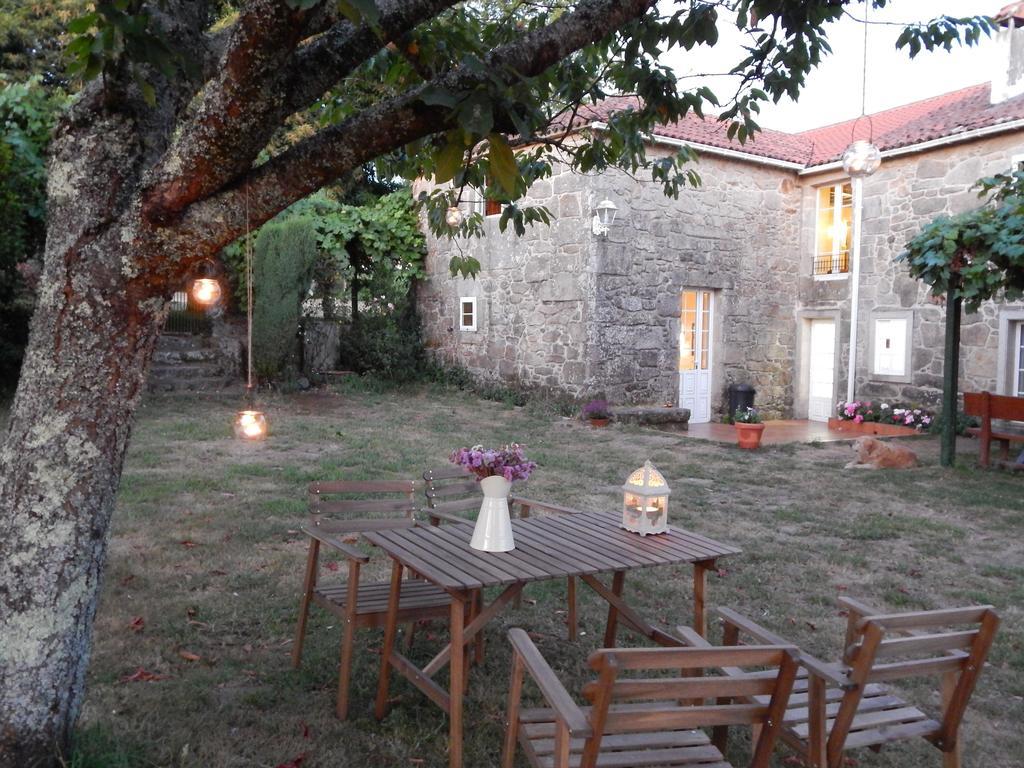 Pension - Albergue De Logrosa Negreira Exterior photo