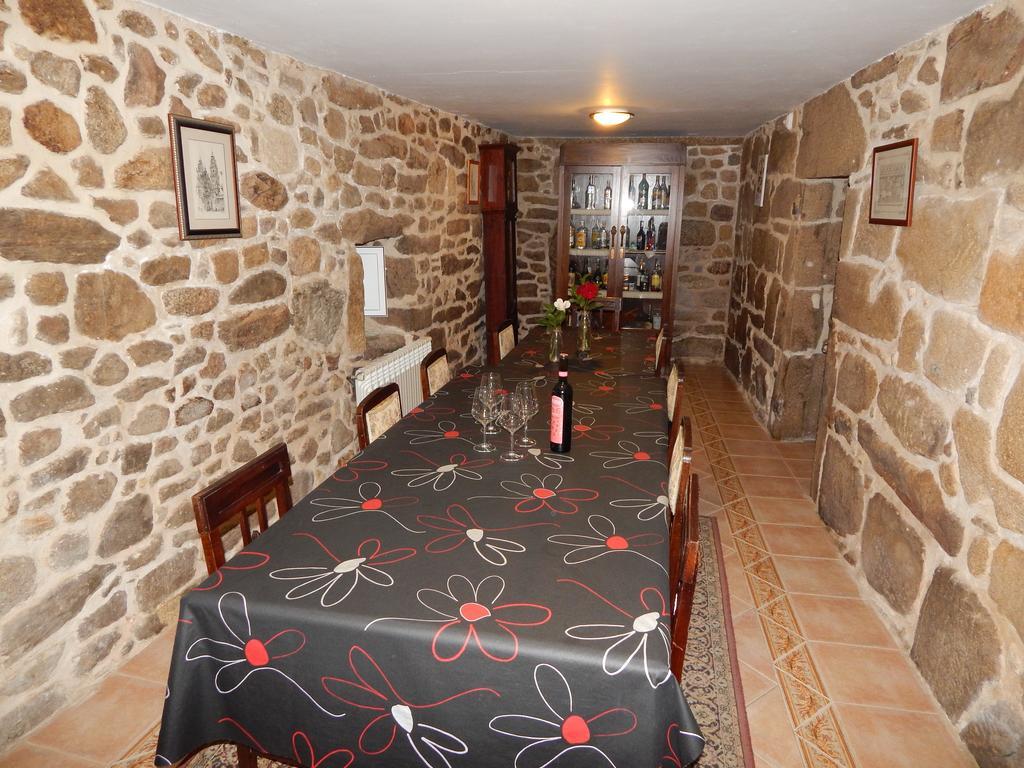 Pension - Albergue De Logrosa Negreira Exterior photo