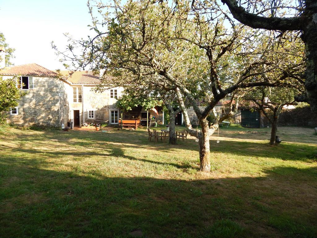 Pension - Albergue De Logrosa Negreira Exterior photo