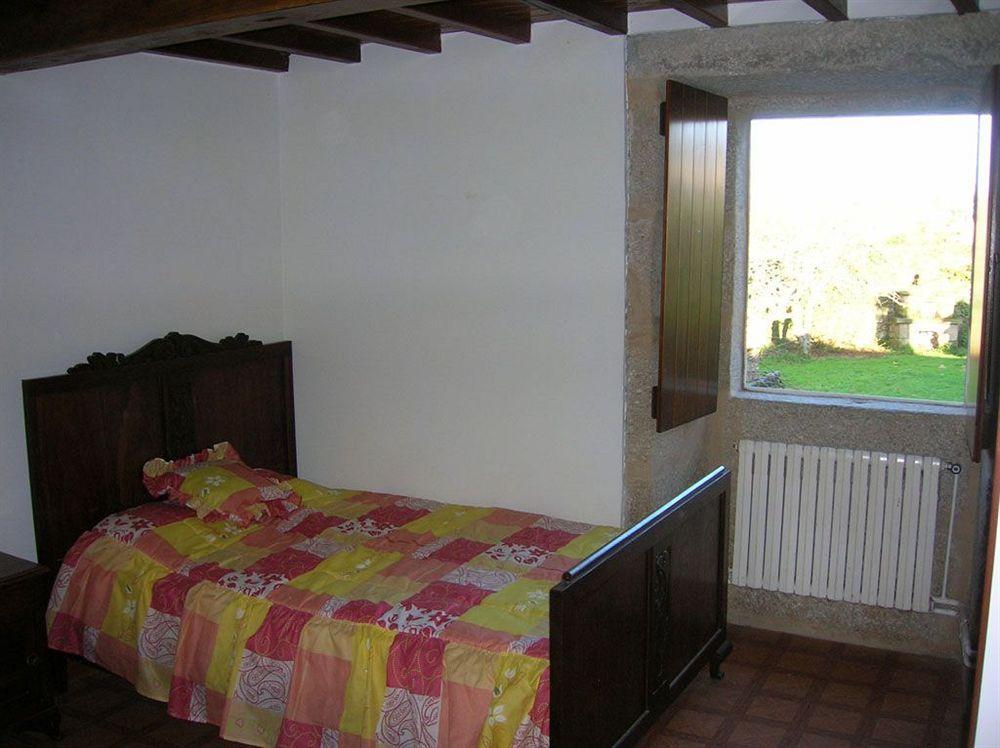 Pension - Albergue De Logrosa Negreira Exterior photo